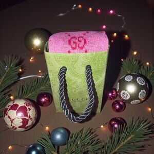 Authentic NWT Gucci GG cotton socks roseate pink